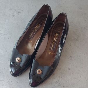 VTG Bally of Switzerland Black patent leather Shoes Flats with Bow Academia